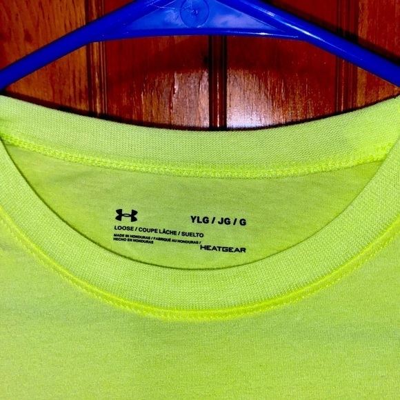 Youth under armour long sleeve tee size large - Picture 3 of 3